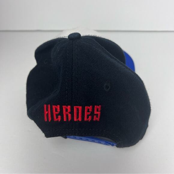 Disney Marvel Avengers Embroidered Snap Back Trucker Cap Unisex OS - Picture 10 of 14